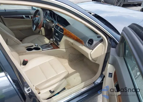 2013 Mercedes-Benz C 250 Luxury/Sport from USA, damaged, VIN WDDGF4HB2DR260899